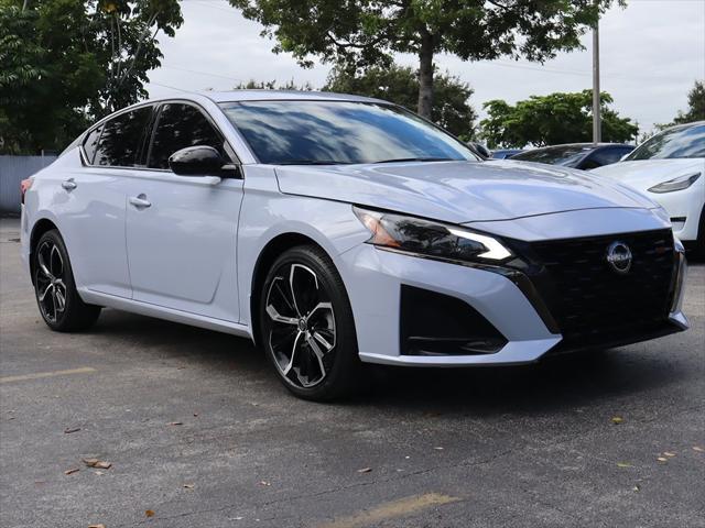 2023 nissan altima sr intelligent awd