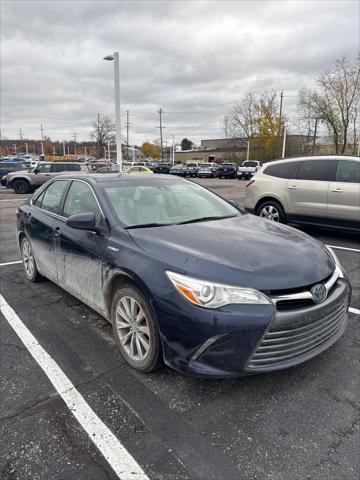 2016 toyota camry hybrid xle