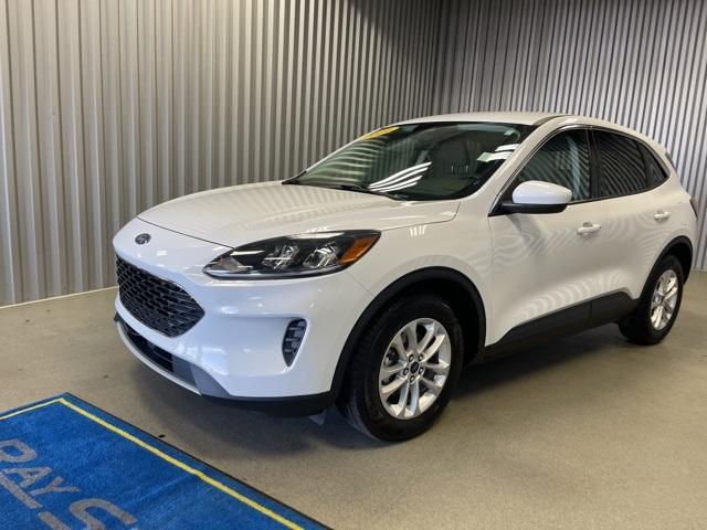 2021 ford escape se