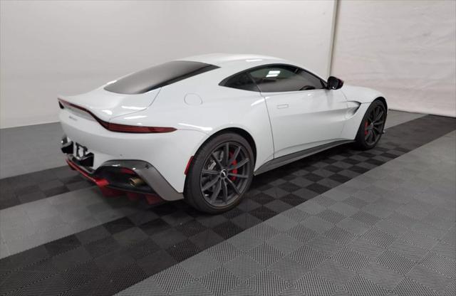 2019 aston martin vantage coupe 2d