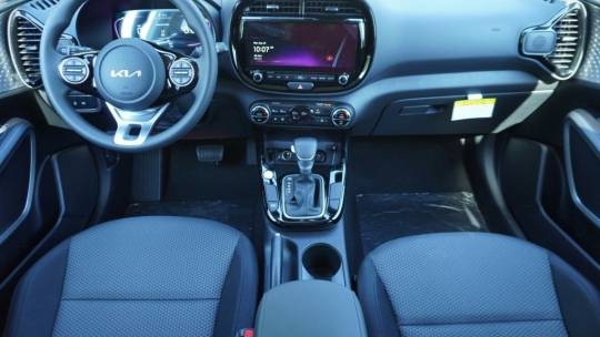 2025 Kia Soul s