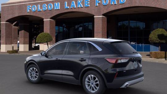 2021 ford escape se