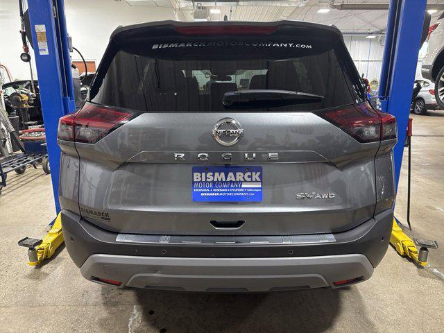 2021 nissan rogue sv