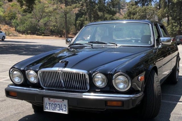 1985 jaguar xj6 vanden plas with 56,570 original miles