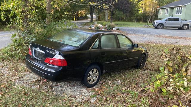 2004 toyota avalon xl