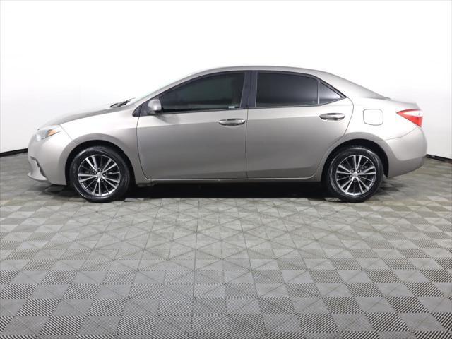 2016 toyota corolla le plus