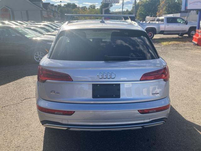2022 audi q5 40 premium plus