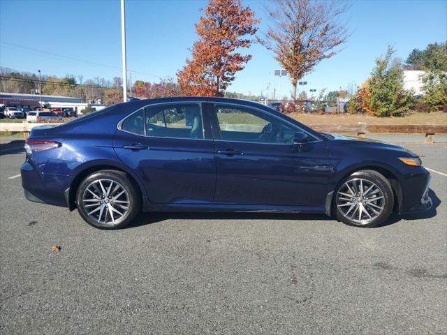 2022 toyota camry xle