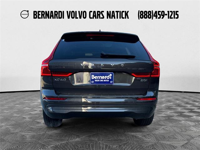2022 volvo xc60 b5 momentum