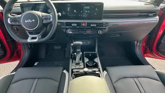 2025 Kia K5