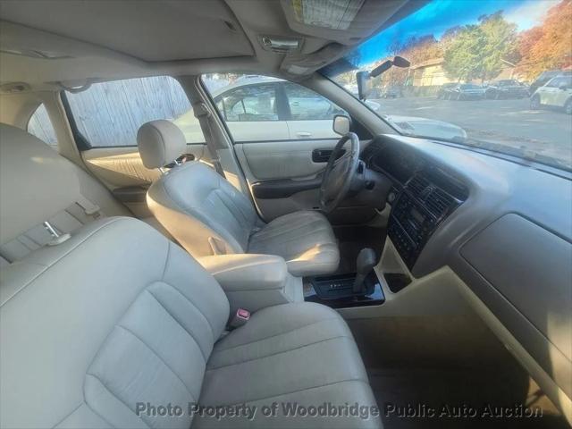 1998 toyota avalon xls