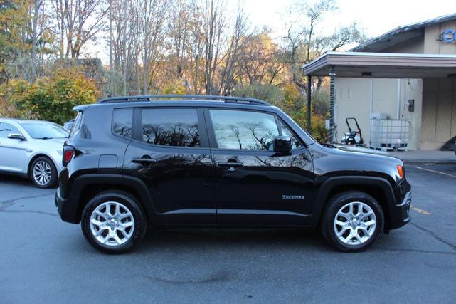 2017 jeep renegade latitude