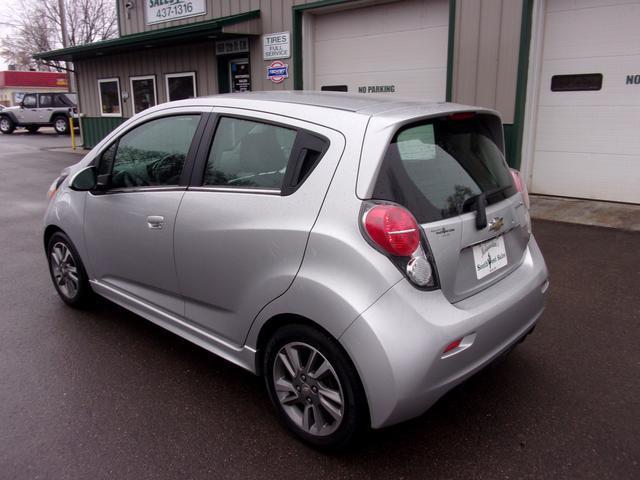 2015 chevrolet spark ev 1lt