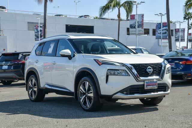 2022 nissan rogue platinum