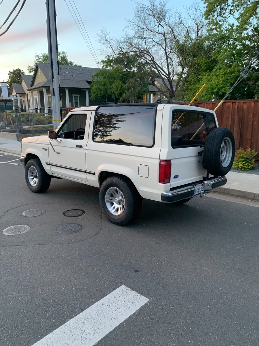 1989 ford bronco ii, 4x4 xlt sport utility 2-door 2.9l