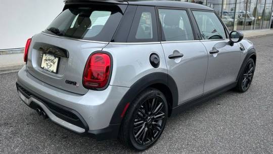 2024 Mini Hardtop