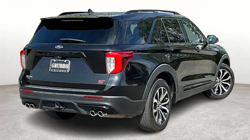 2023 ford explorer st