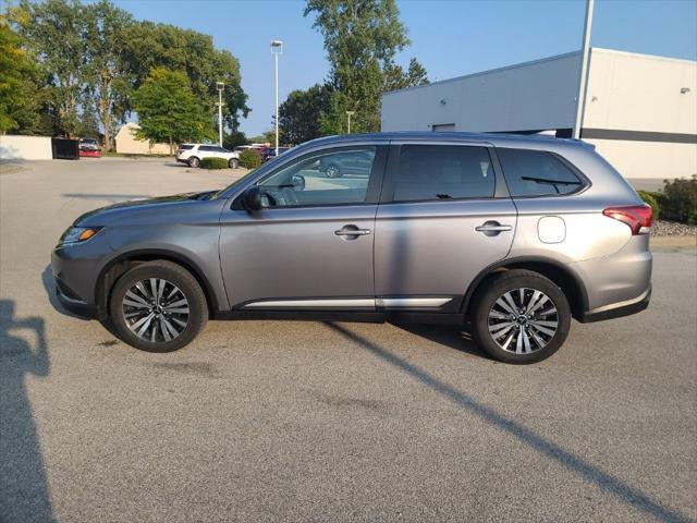 2020 mitsubishi outlander es