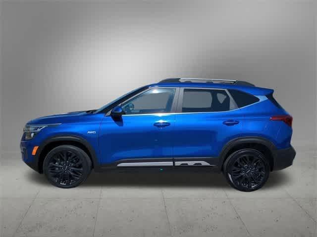 2022 kia seltos nightfall
