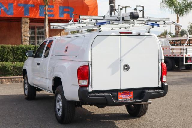 2016 toyota tacoma sr