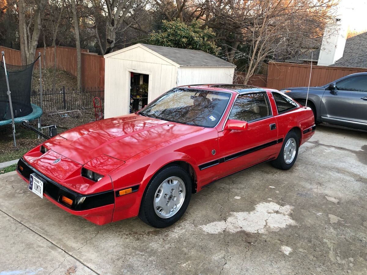 1984 nissan 300zx red 2+2