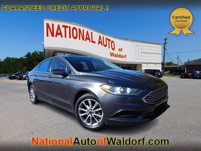 2017 ford fusion se