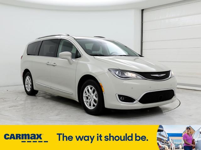 2020 chrysler pacifica touring l