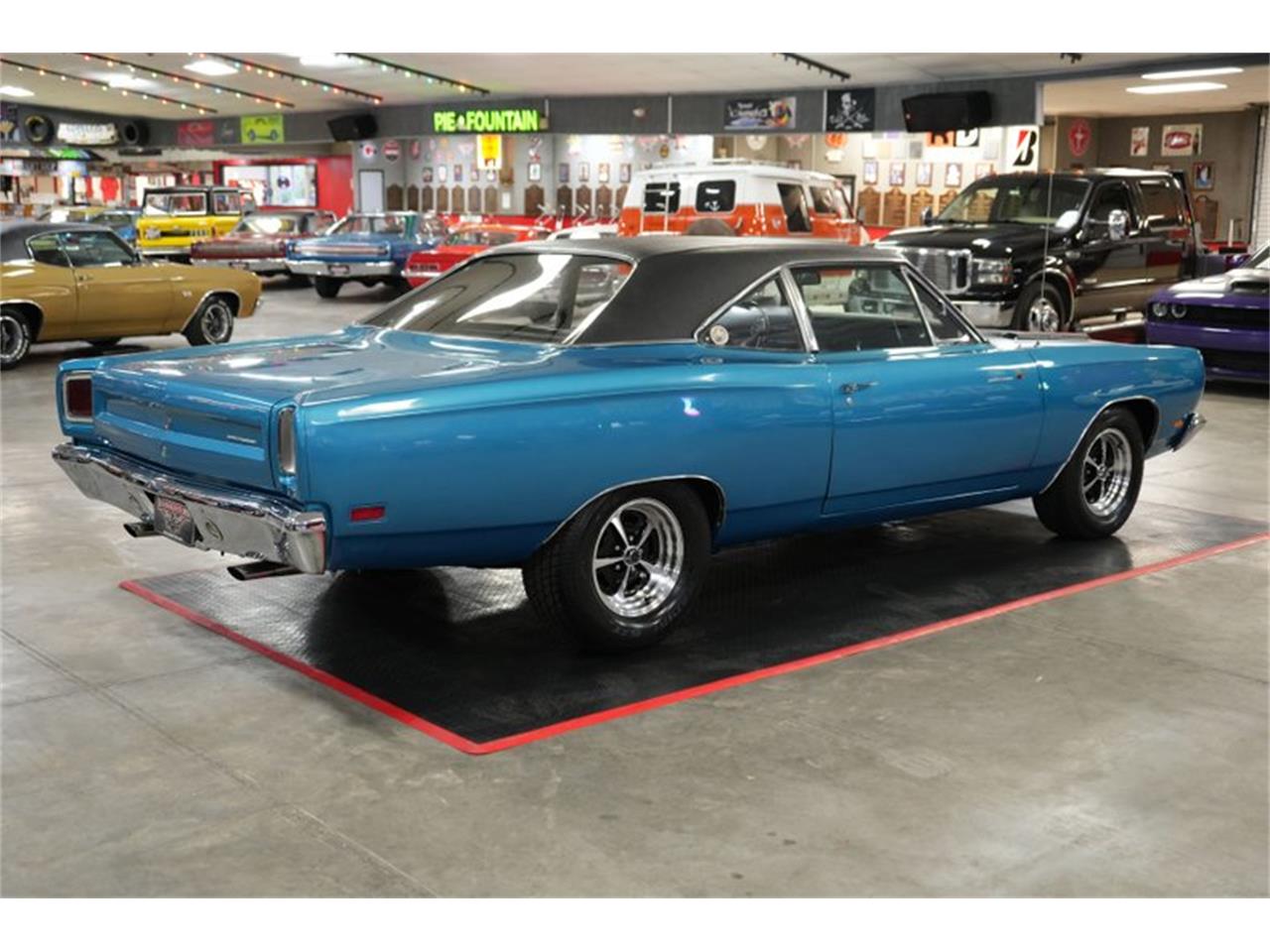 1969 plymouth road runner