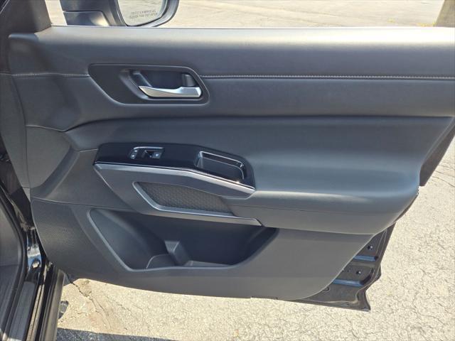 2023 nissan pathfinder sl 4wd