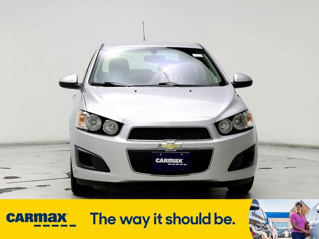 2015 chevrolet sonic lt