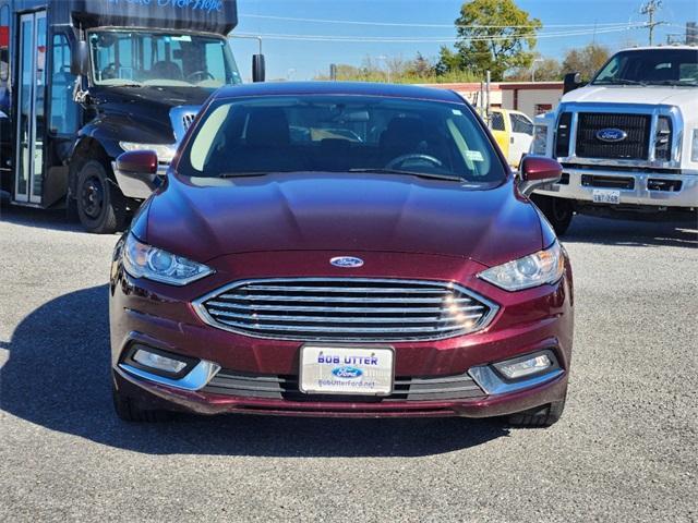 2018 ford fusion se