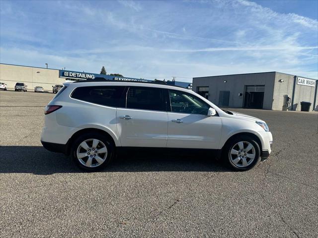 2016 chevrolet traverse lt