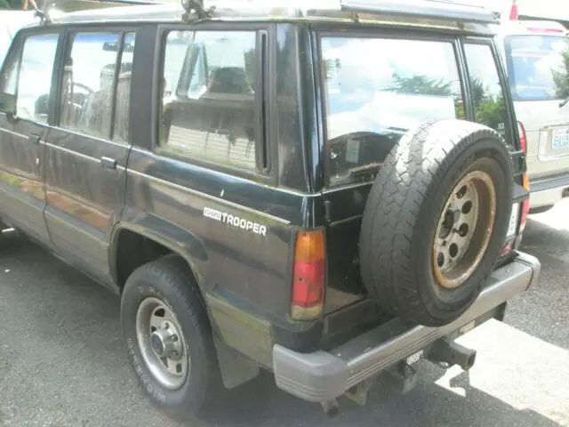 1991 isuzu 4wd 4 cylinder 2.6l black trooper