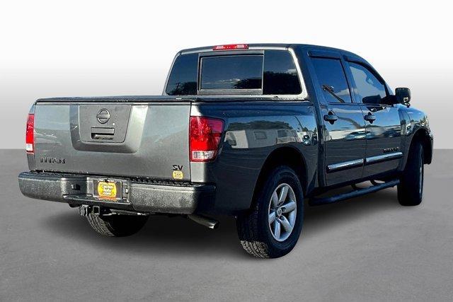 2012 nissan titan sv