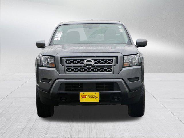 2022 nissan frontier sv