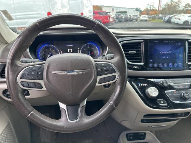 2017 chrysler pacifica touring-l