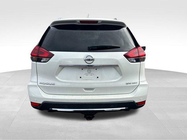 2020 nissan rogue sv