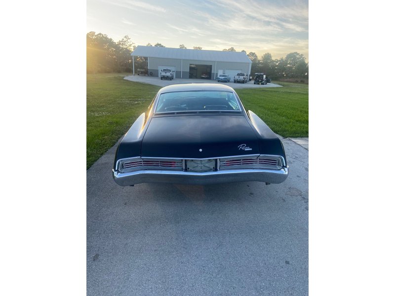 buick riviera coupe
