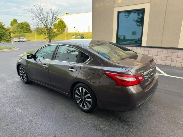 2017 nissan altima 2.5 sv