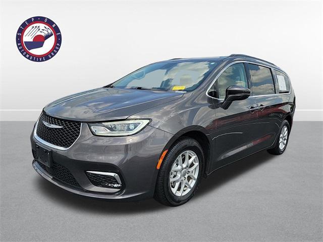 2022 chrysler pacifica touring l