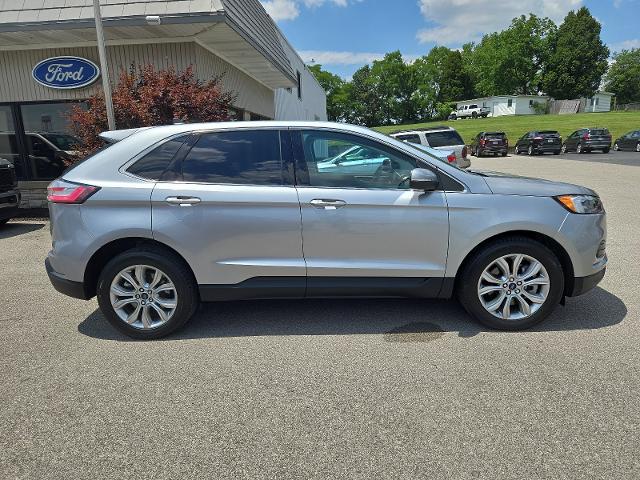 2022 ford edge titanium