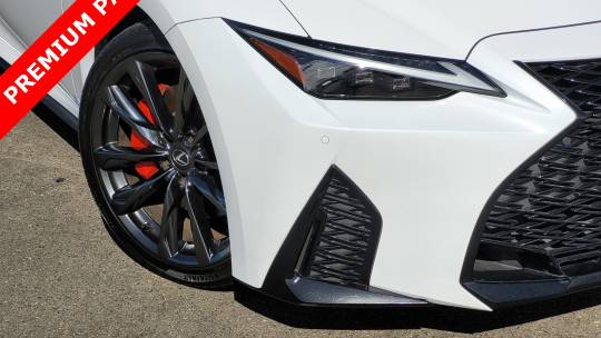 2023 Lexus IS