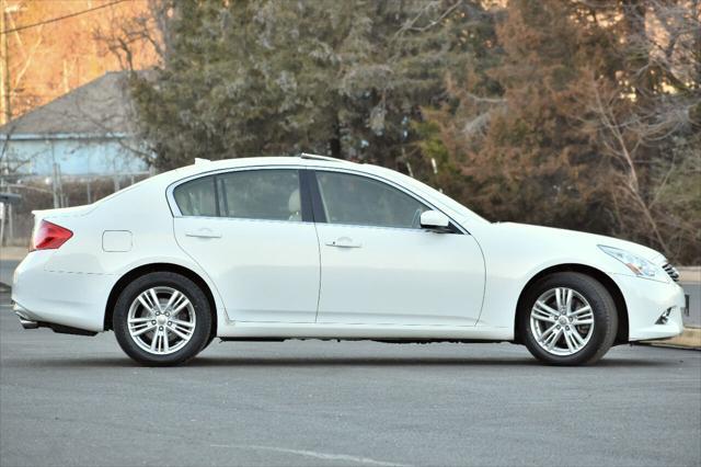2012 infiniti g37x base