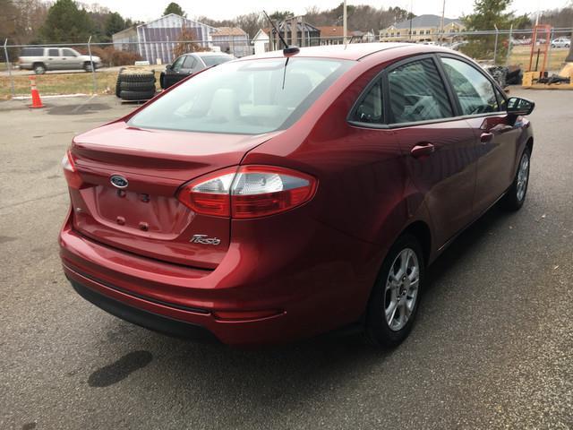 2014 ford fiesta se se 4dr sedan for sale in dover, delaware