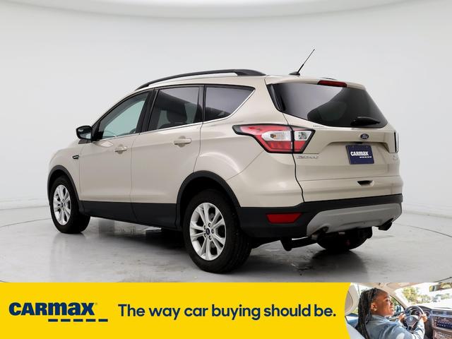 2018 ford escape se