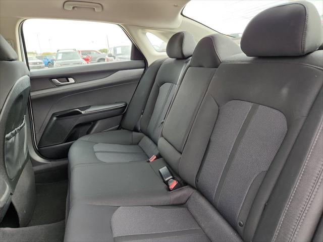 2023 kia k5 lxs