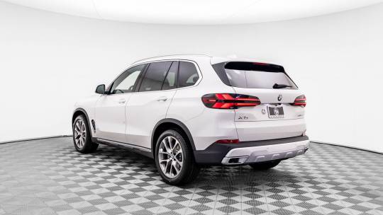 2025 BMW X5