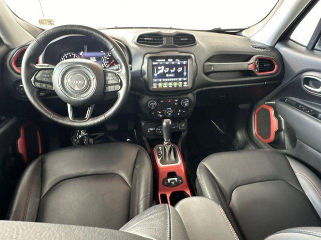2022 jeep renegade trailhawk