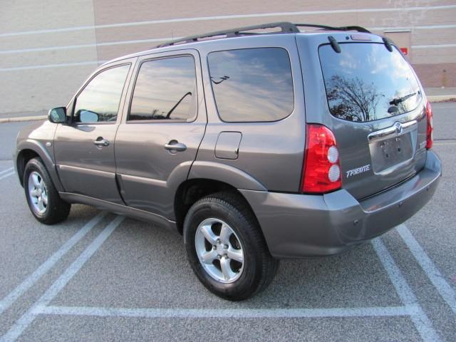 2006 mazda tribute s