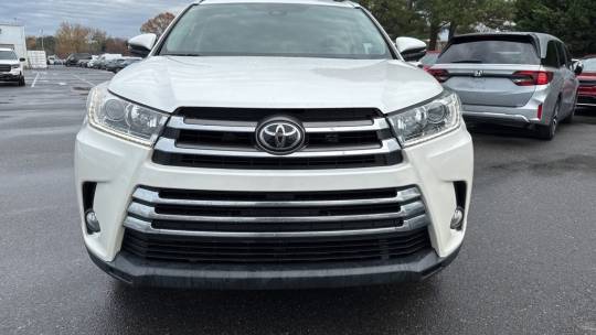 2017 Toyota Highlander